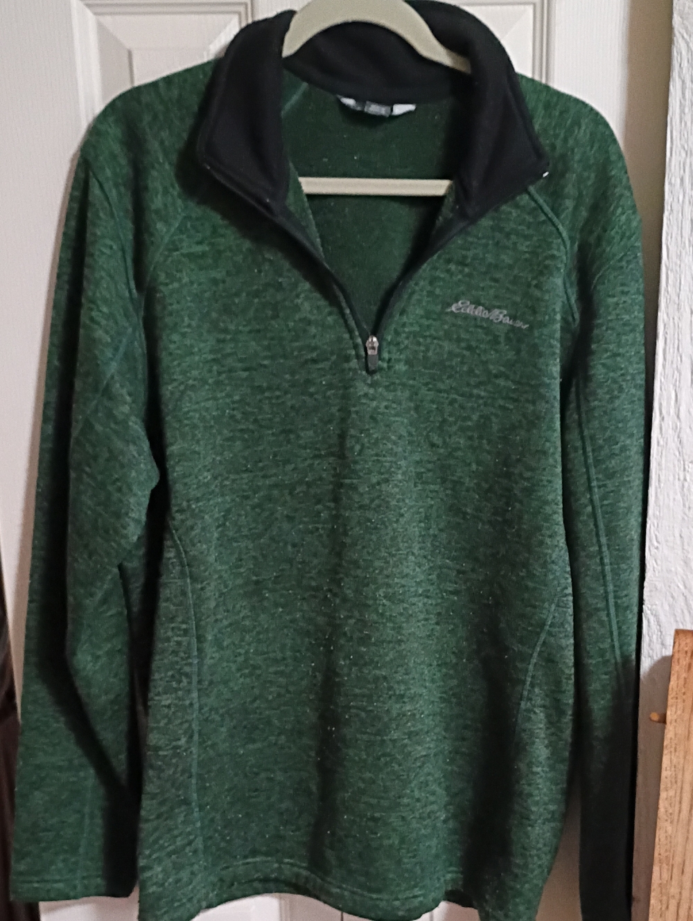 Eddie Bauer Men's Forest Green Quarter-Zip Pullover